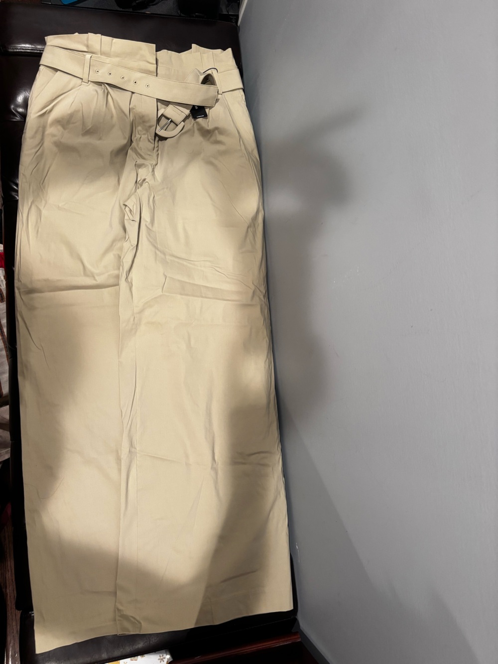Women’s Classic Chino Pants in Beige